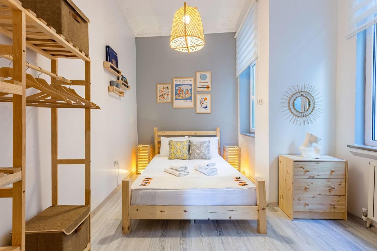 Exceptional Flat 1 Min To Metro & Galata Tower Leilighet Istanbul Eksteriør bilde